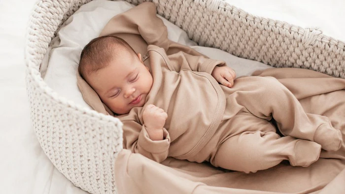 βρεφικά ρούχα